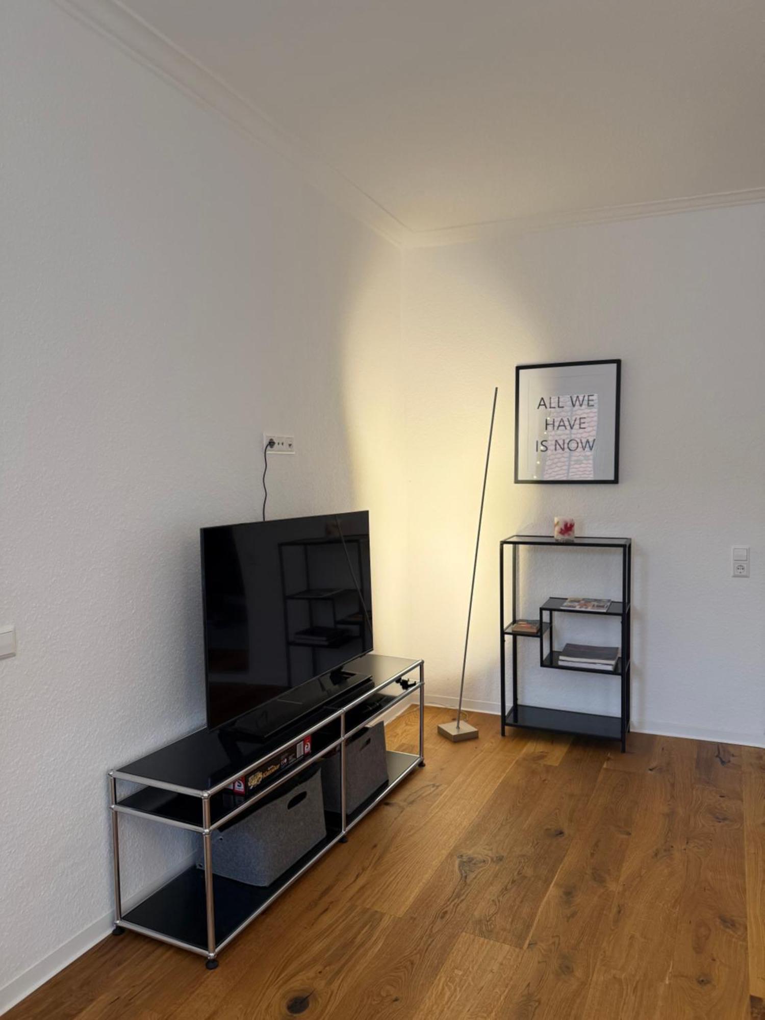 Stylisches Apartment Mit Grossem Tageslichbad Am Marktplatz Leonberg Exteriér fotografie